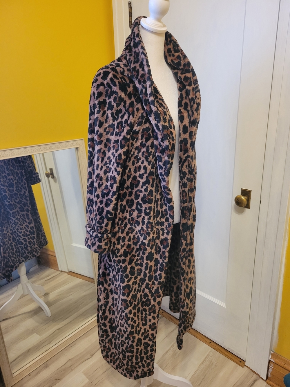 Leopard Print Women's Robe
